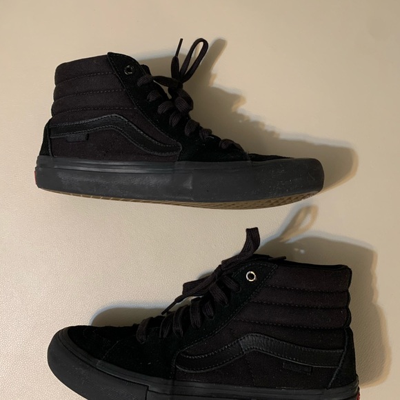 Sold - Picture 3 of 8